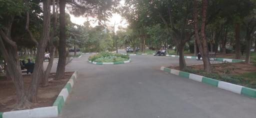 بوستان شقایق