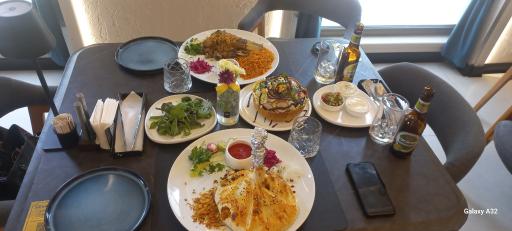 عکس رستوران لعیا لانژ