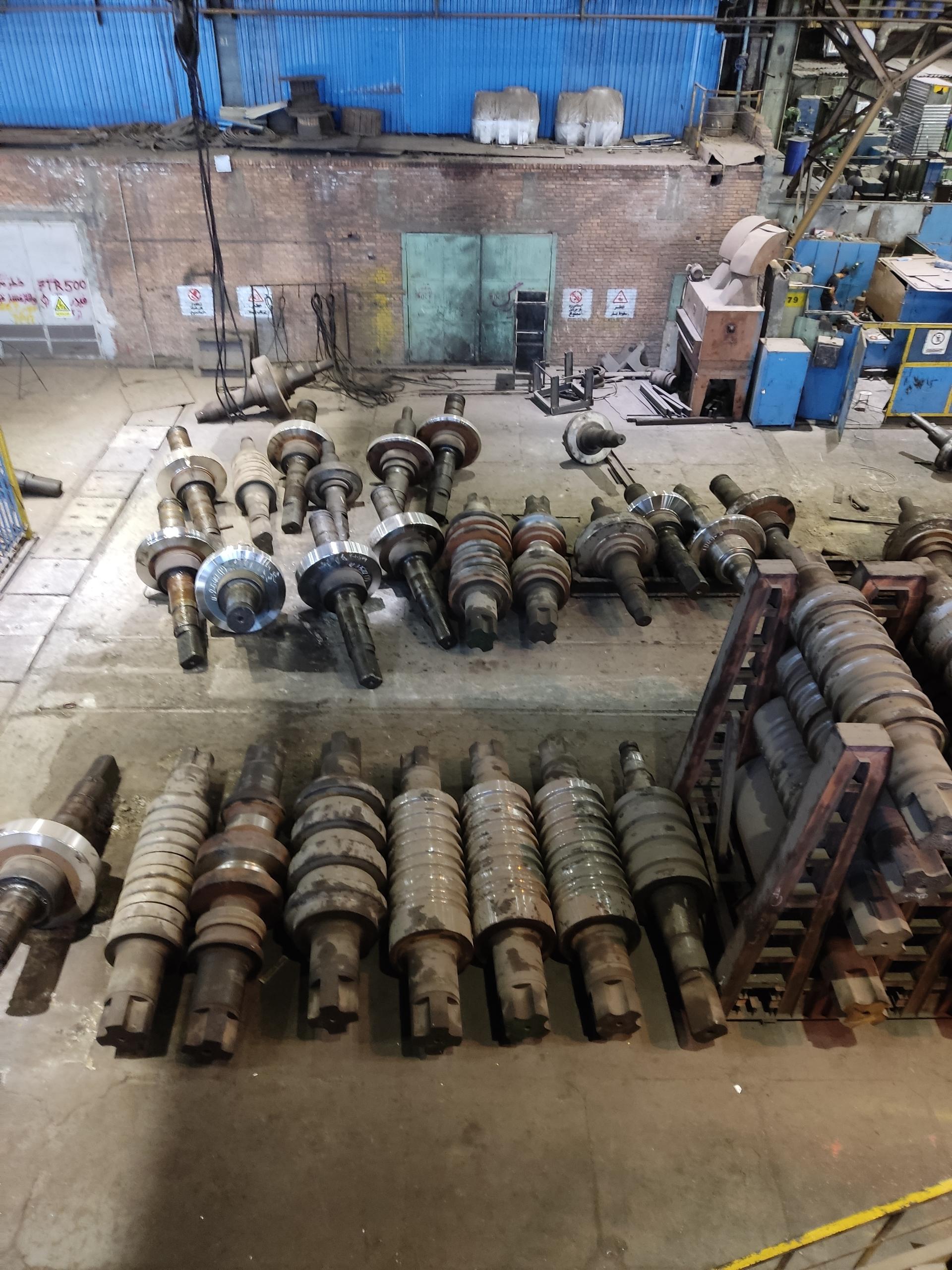 عکس کارگاه میانی مهندسی نورد (کارگاه های میانی تراش غلطک)