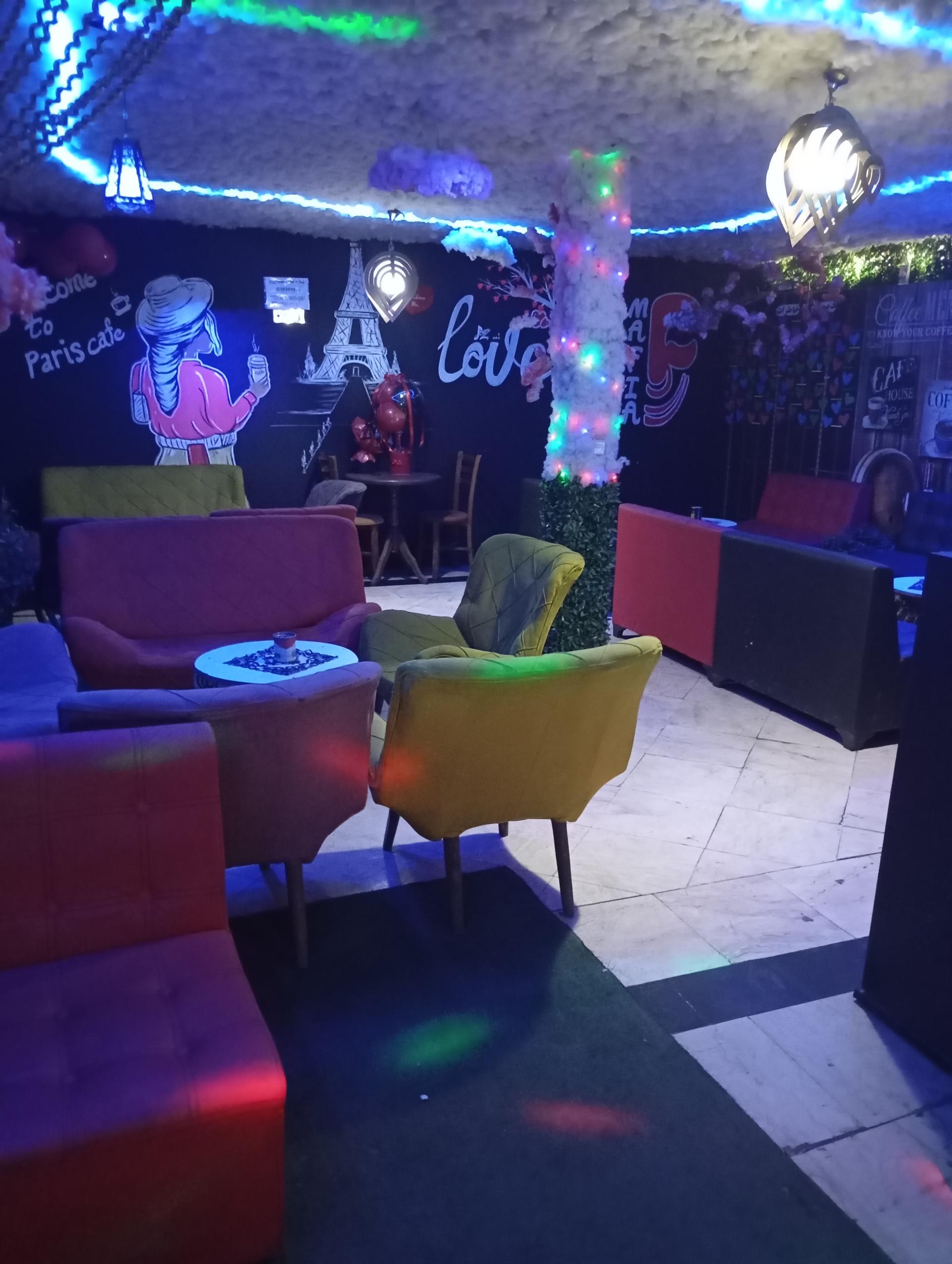 عکس کافه پاریس