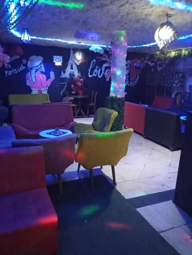 عکس کافه پاریس