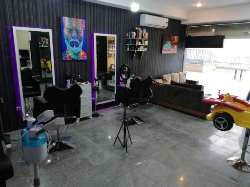 عکس آرایشگاه مردانه دی کات