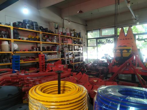 فروشگاه ادوات کشاورزی سعید خسروی