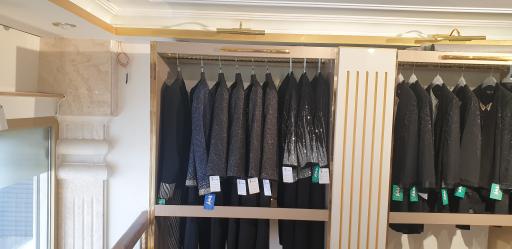 عکس فروشگاه رعنا