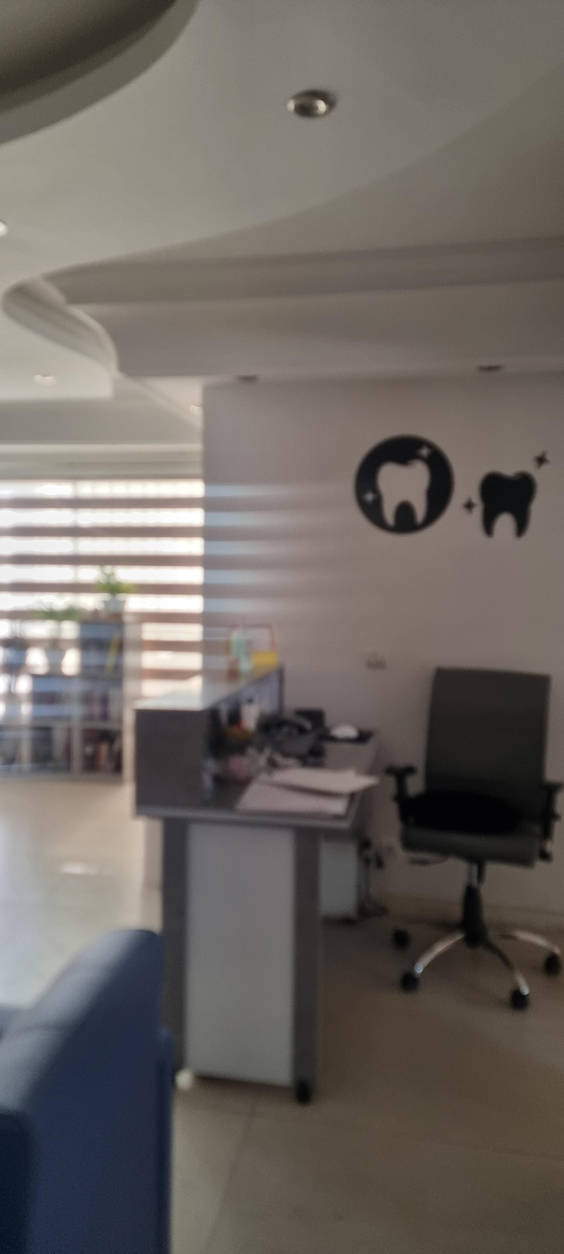 عکس مطب متخصص ترمیمی و زیبایی دندان دکتر نیره بیات