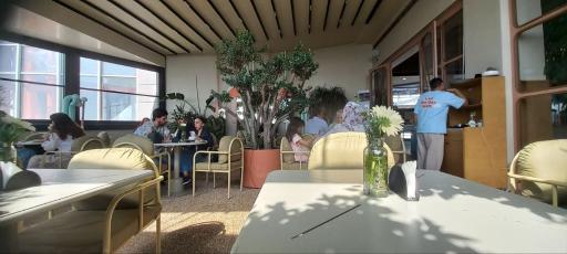 عکس کافه بیکری ولور 