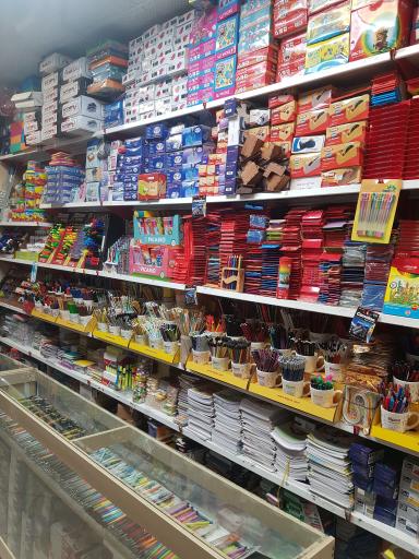 عکس لوازم التحریر و اسباب بازی مجید