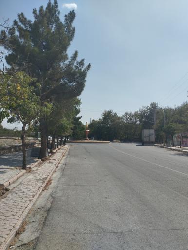 عکس میدان ساحل