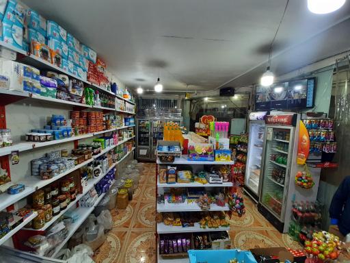 عکس هایپرمارکت ایران زمین