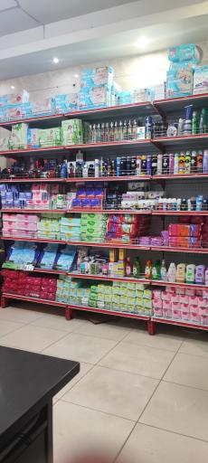 عکس فروشگاه لوازم بهداشتی روناک