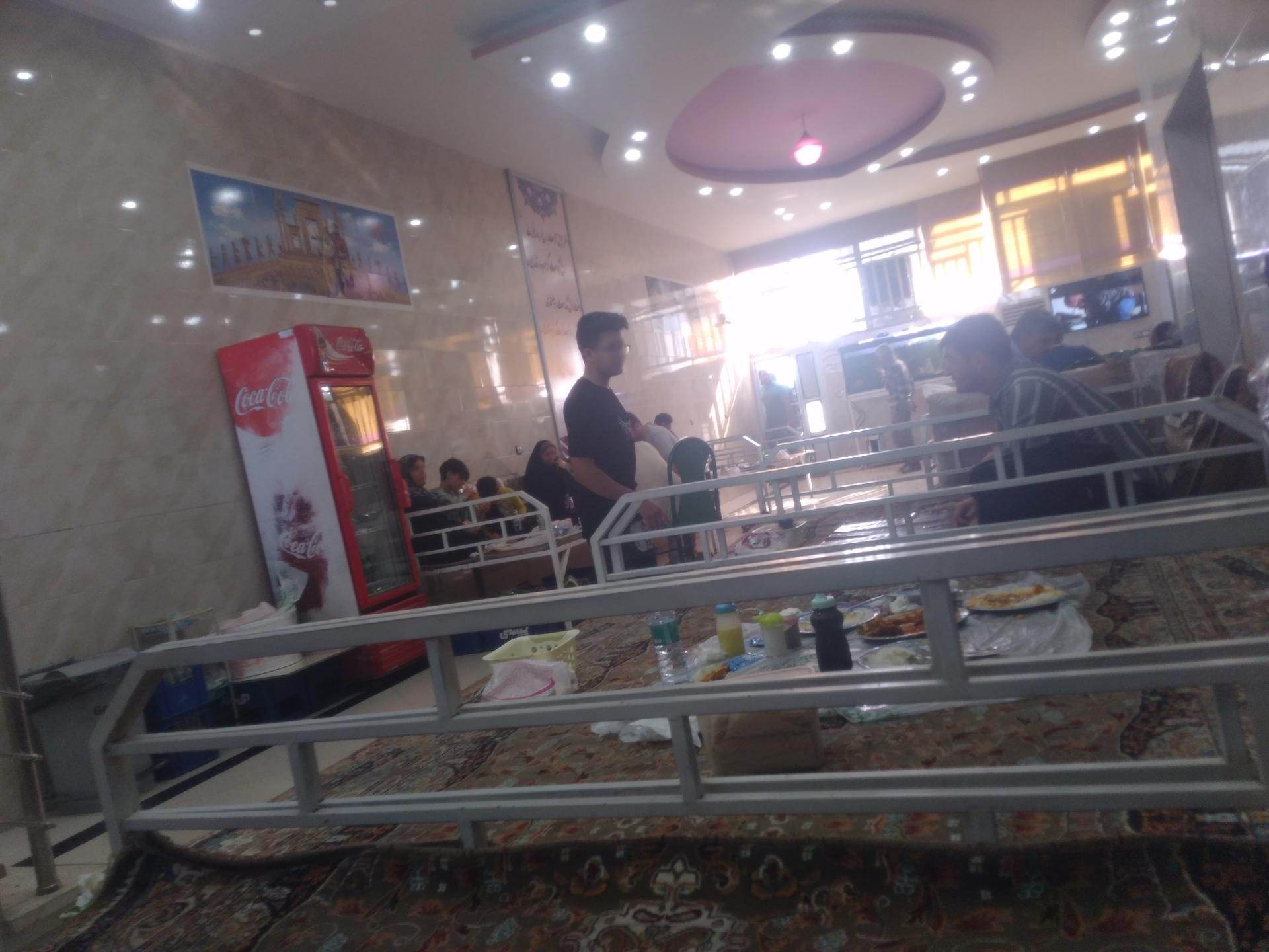 عکس رستوران هزار و یک شب
