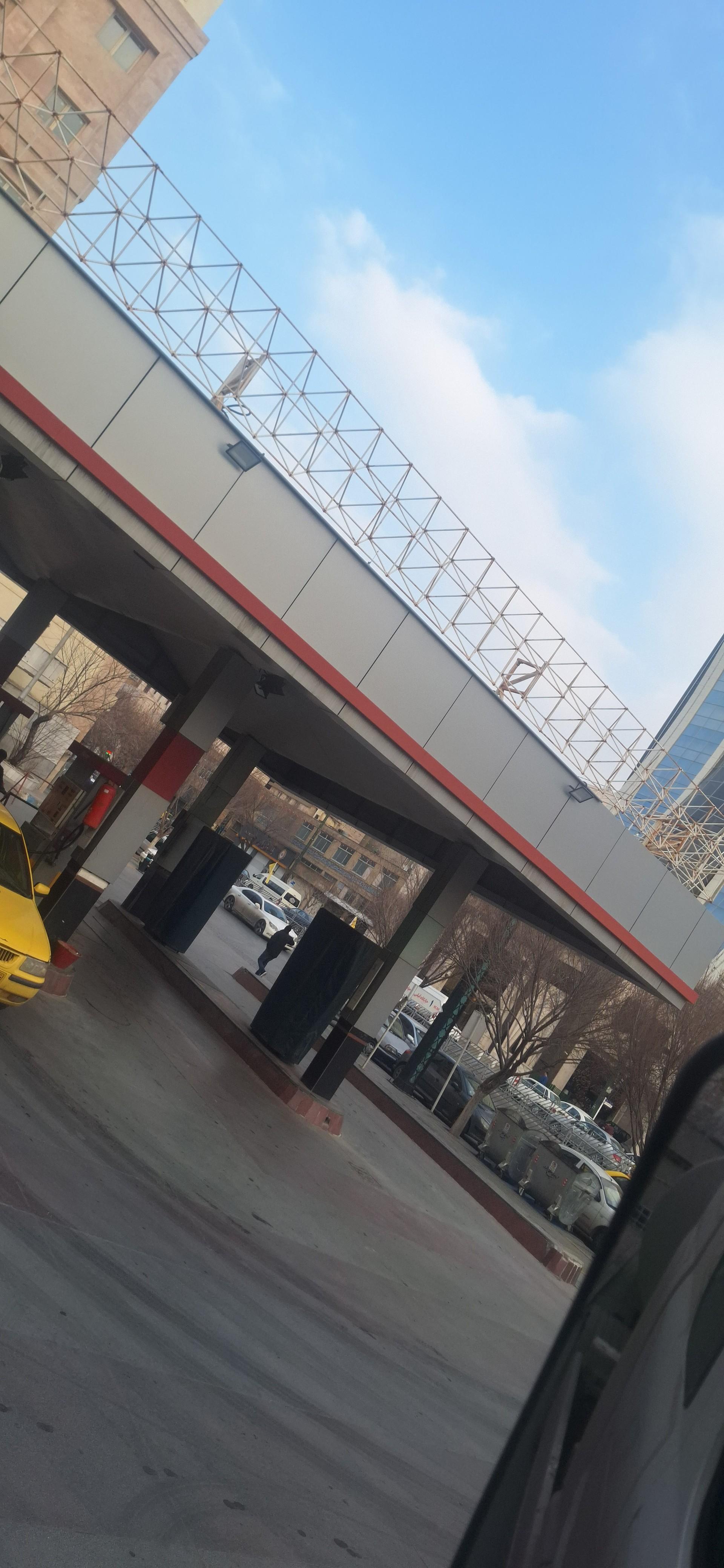 عکس پمپ بنزین خیابان امام رضا (ع)
