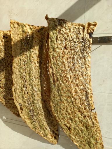 عکس نان‌ سنگک‌ درباری