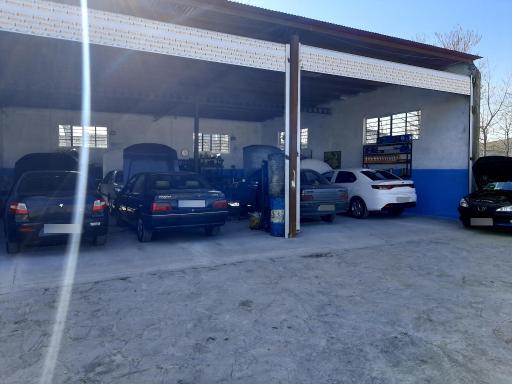 عکس تعمیرگاه‌ تخصصی‌ پژو‌ دانیال‌ نسب