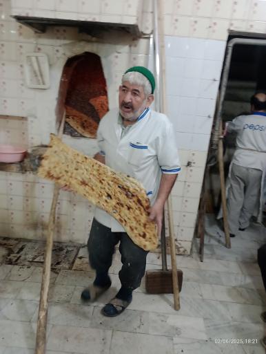 عکس نانوایی سنگک فخرنبی