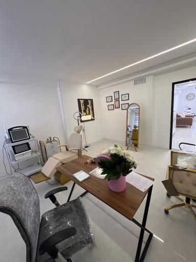 عکس مطب زیبایی دکتر حجازی