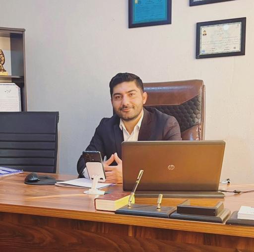 عکس دفتر وکالت حبیب جوادی 