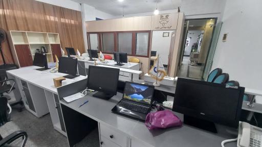 عکس گروه مشاورین املاک سیلا 