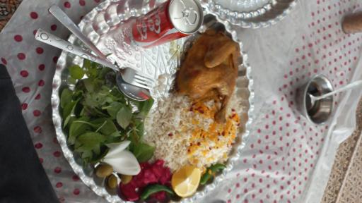 عکس رستوران و بیرون بر گوگل