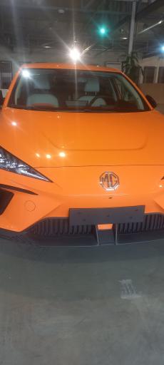 عکس تعمیرگاه مرکزی اطلس خودرو