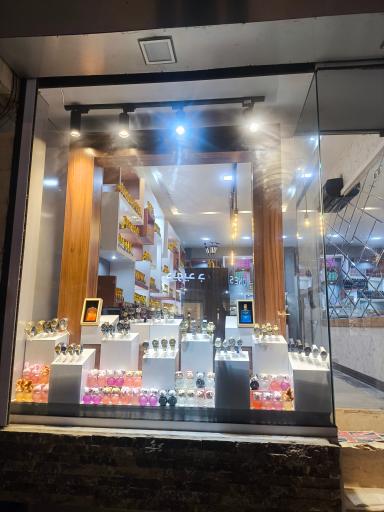 عکس گالری عطر کردستان