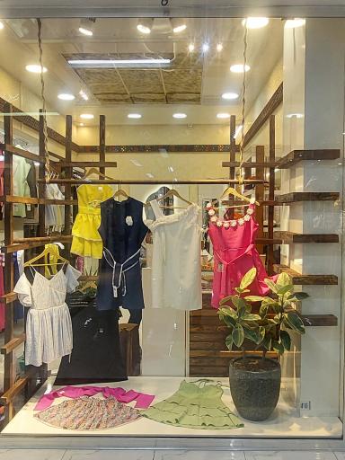 مزون لباس نرگس مرادی 