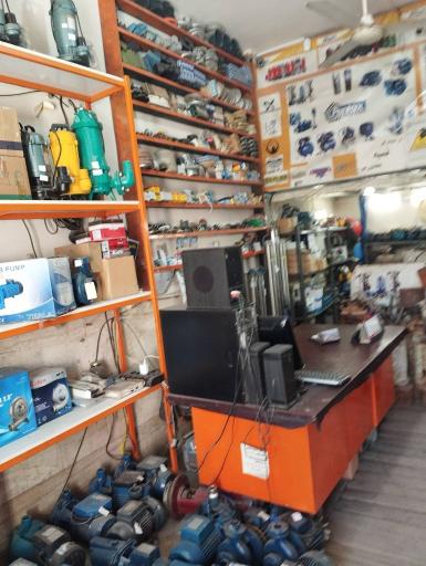 عکس فروشگاه پمپ آب حسینی