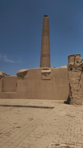 عکس مناره مسجد تاریخانه