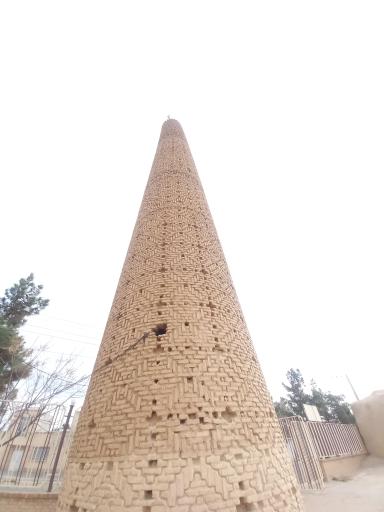 عکس مناره مسجد تاریخانه