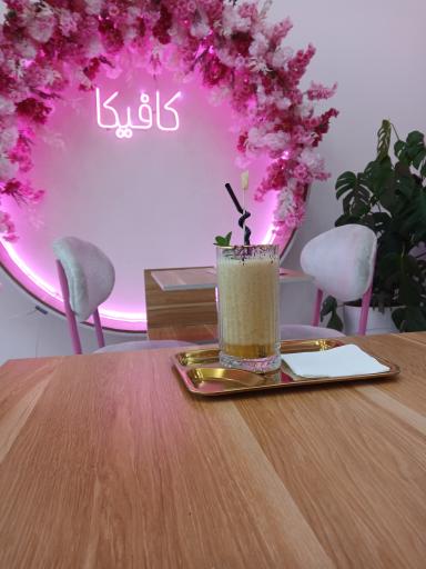 عکس کافی شاپ کافیکا