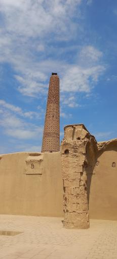 عکس مناره مسجد تاریخانه