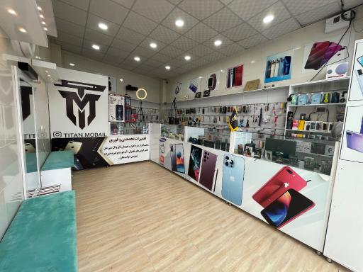 عکس تیتان موبایل 