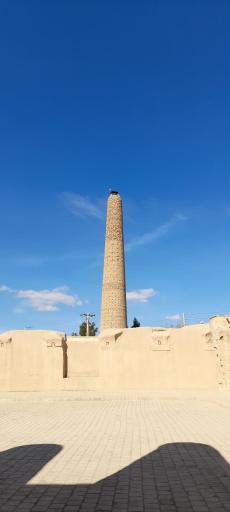 عکس مناره مسجد تاریخانه