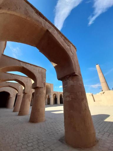 عکس مناره مسجد تاریخانه