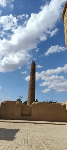 عکس مناره مسجد تاریخانه