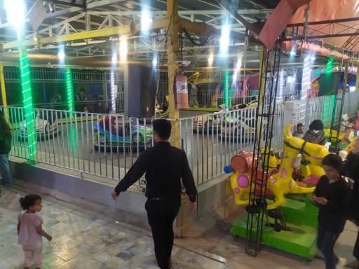 عکس شهربازی بوستان ملت (شهدای گمنام)