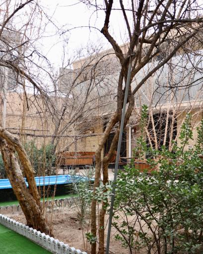 عکس رستوران و سفره خانه رنگ شب 