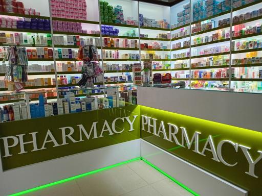 عکس داروخانه دکتر نسیم الیاس پور