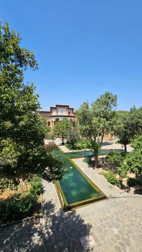 عکس عمارت خسرو آباد