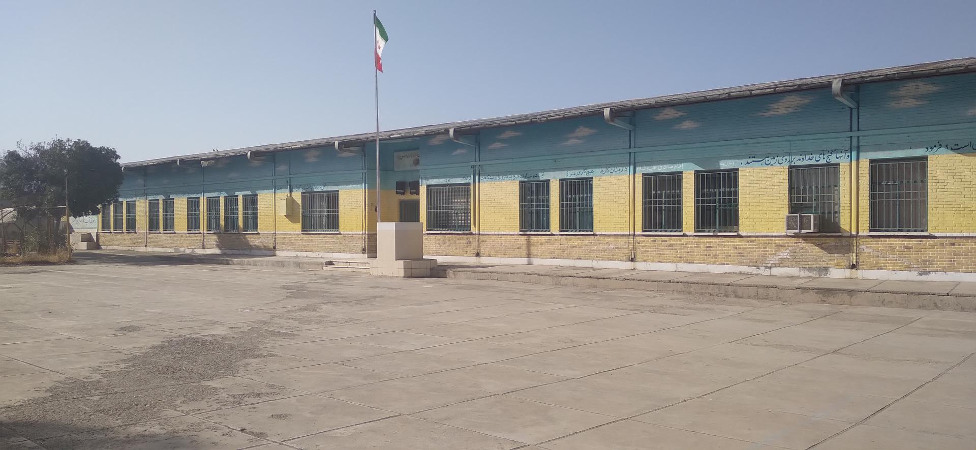 عکس هنرستان جهاد کشاورزی 