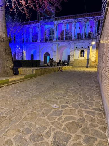 عکس عمارت خسرو آباد