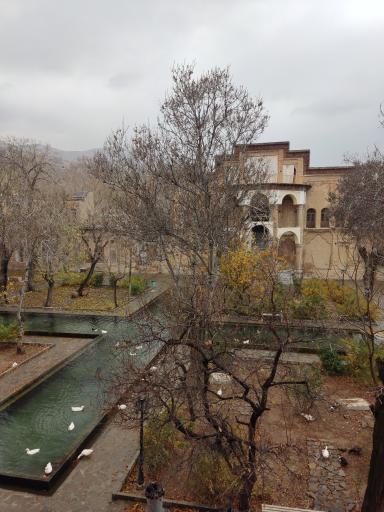 عکس عمارت خسرو آباد