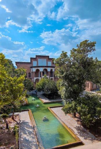 عکس عمارت خسرو آباد