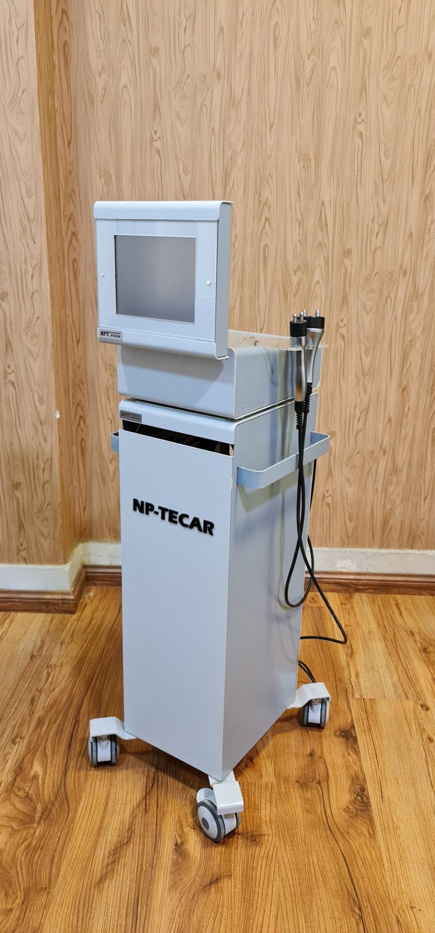 عکس فیزیوتراپی ادیب