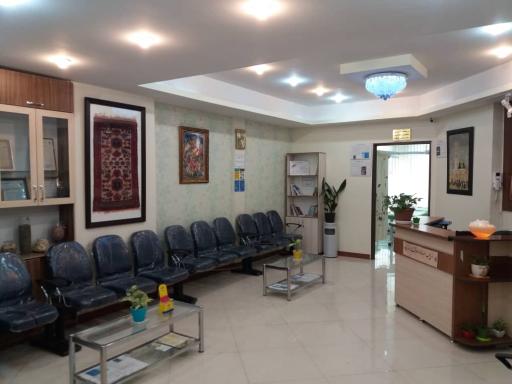 دکتر زهره فیض آبادی متخصص طب سنتی ایرانی