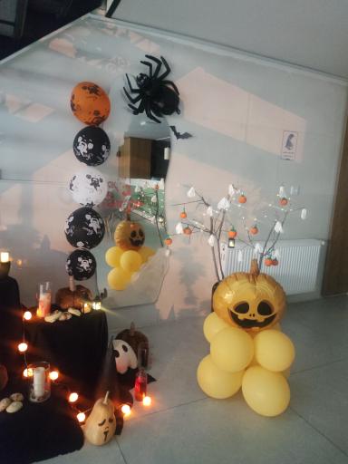 کافه پیستری اپرا