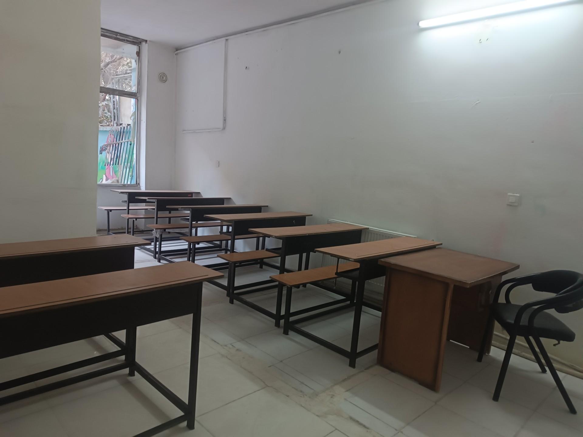 عکس مدرسه هوشمند دخترانه باغ ملکوت 