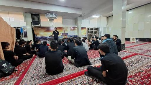 عکس حسینیه و زائر سرا بیت المهدی