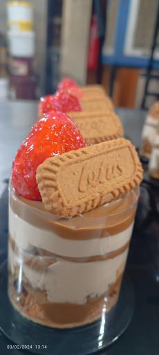 عکس شیرینی سرای برسیم