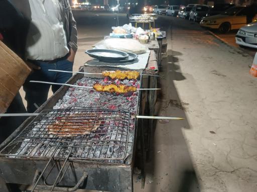 عکس بلال فروشی عمو مهربون